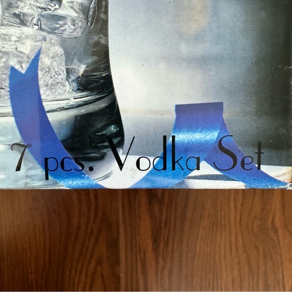 NEW! Hand Blown Crystal 7 Piece Drinkware Set - Picture 4 of 5